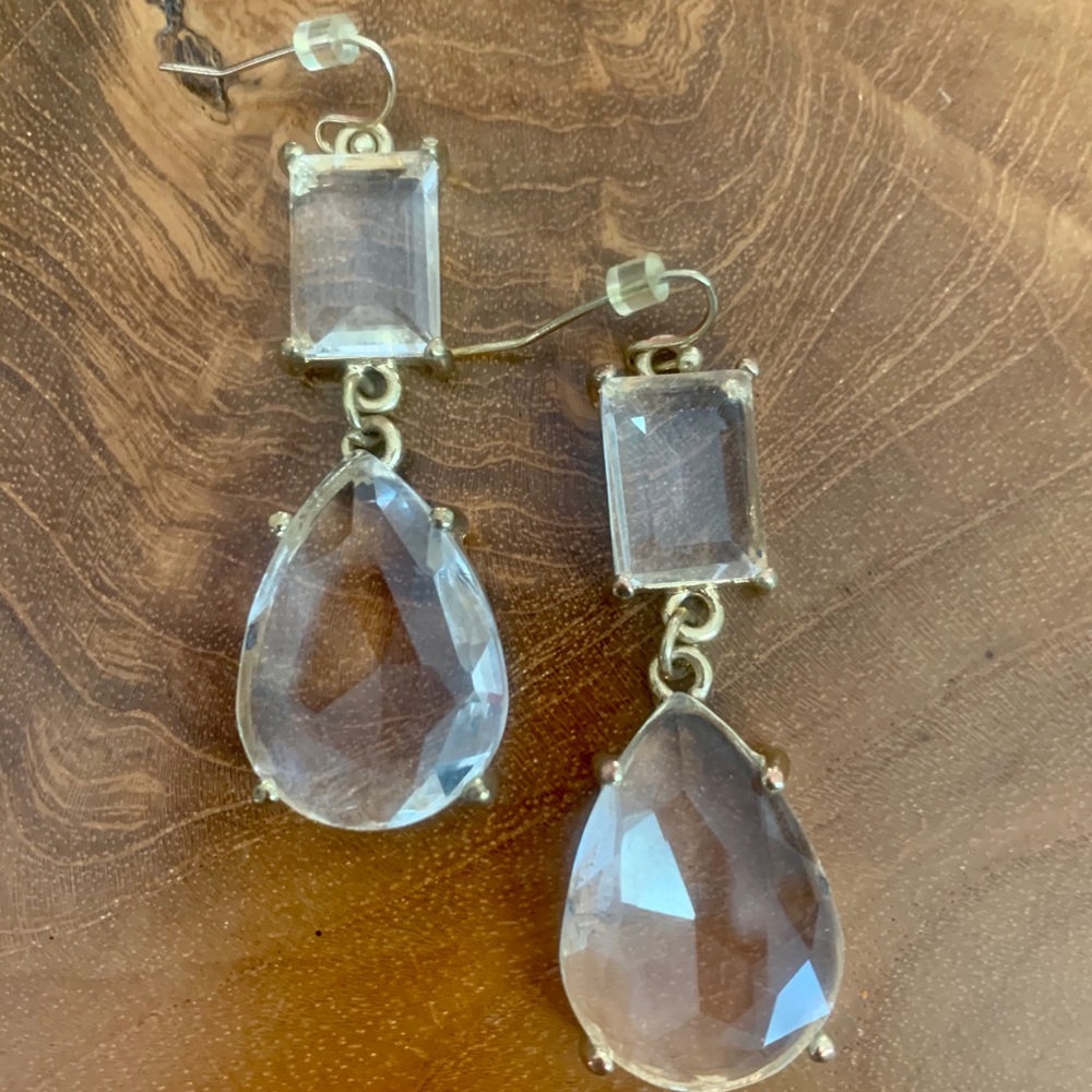 Bridal clear crystal earring with gold details